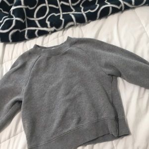 Brandy Melville gray mid cropped sweater
